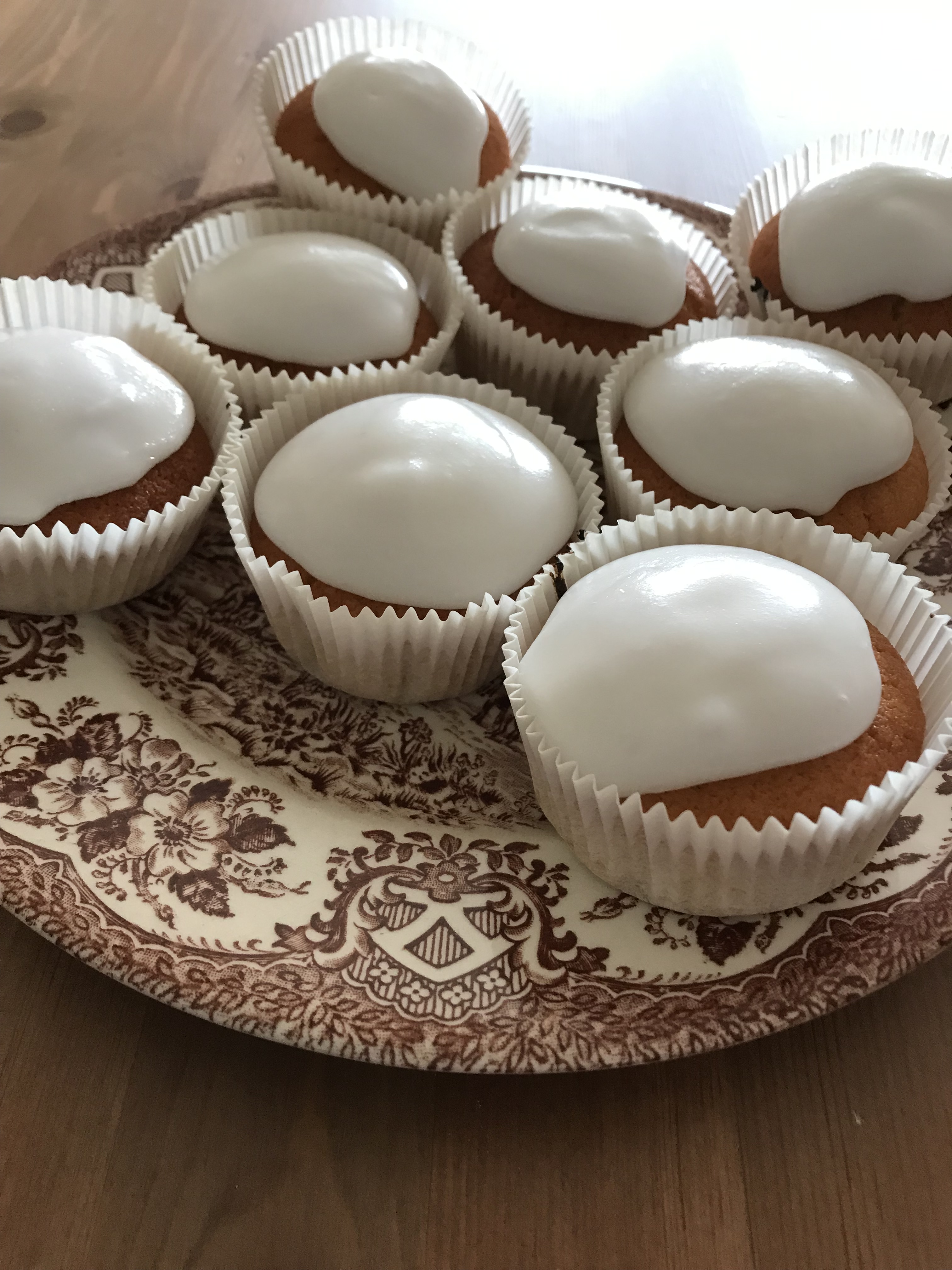 Delicious gluten free lemon cupcakes